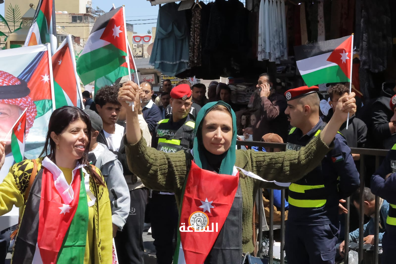 Madar Al-Saa Images 0.3342767094500927