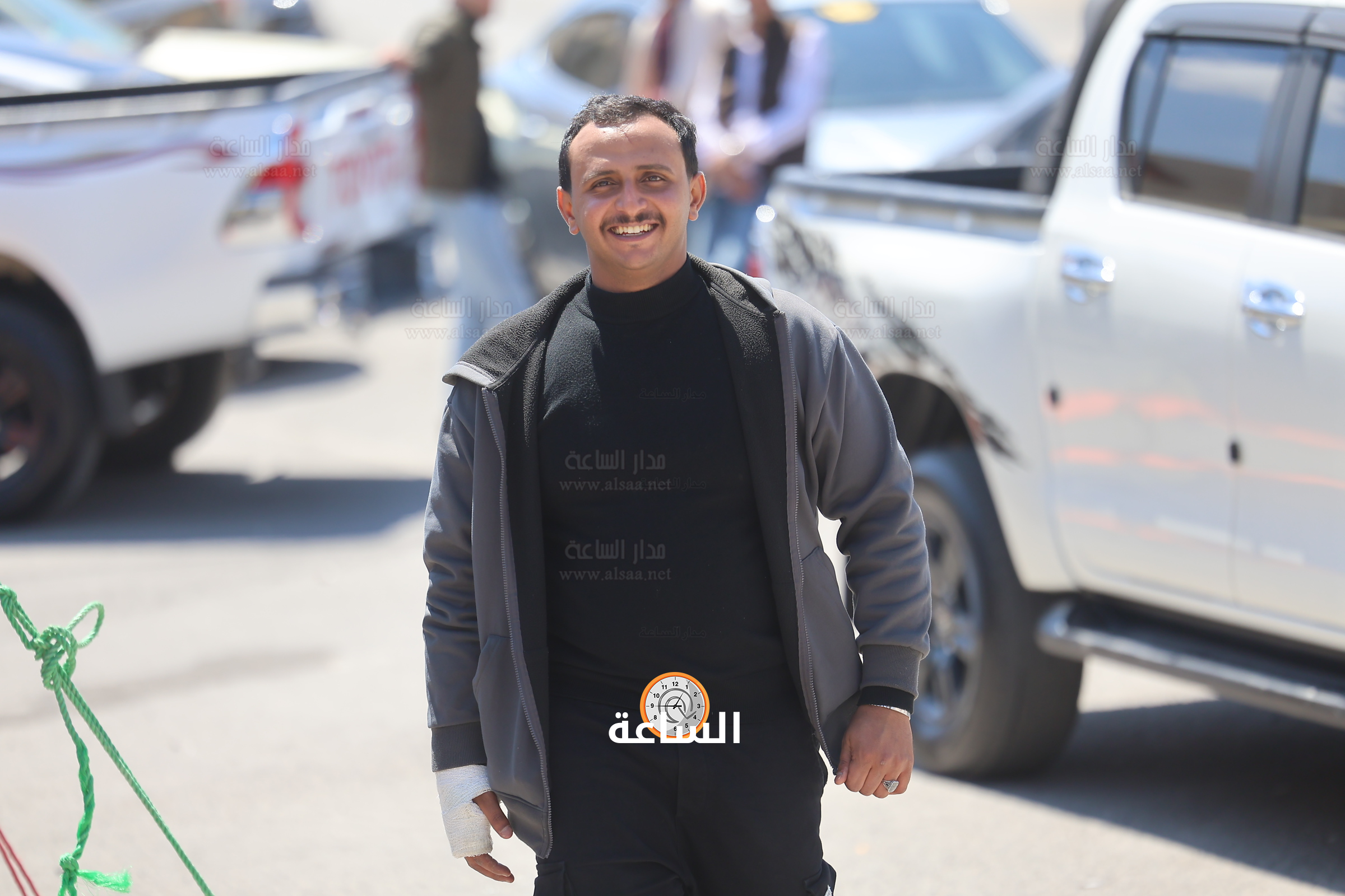 Madar Al-Saa Images 0.4003005686099961