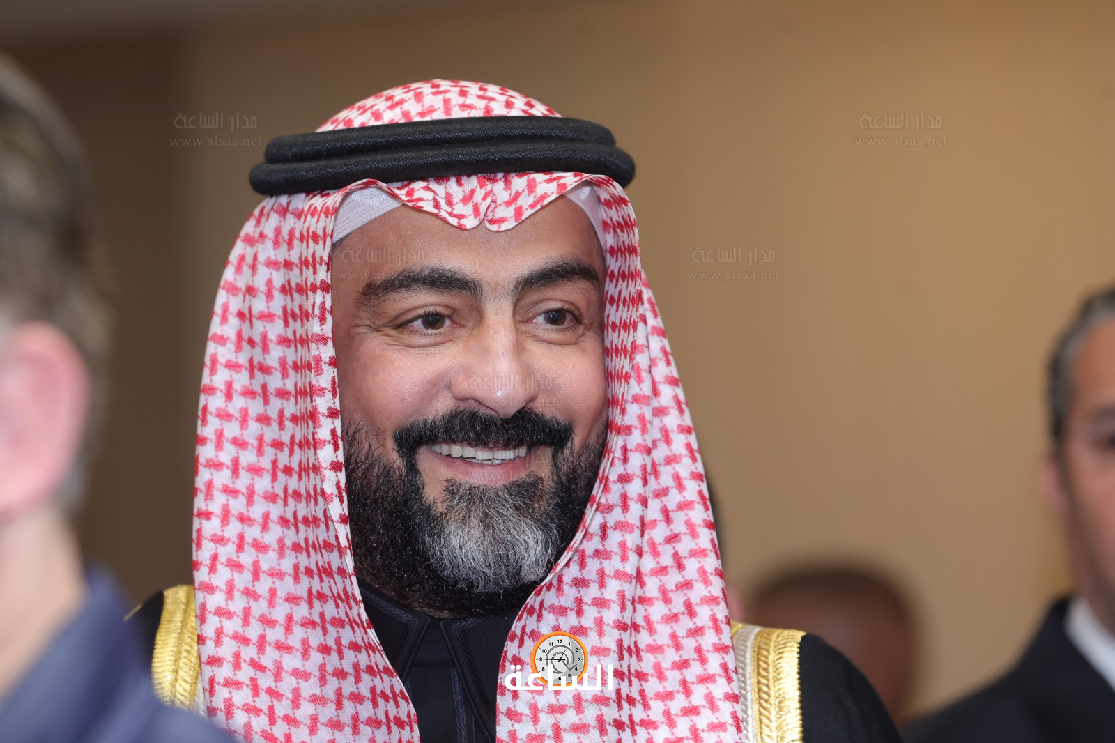 Madar Al-Saa Images 0.8081869948086483