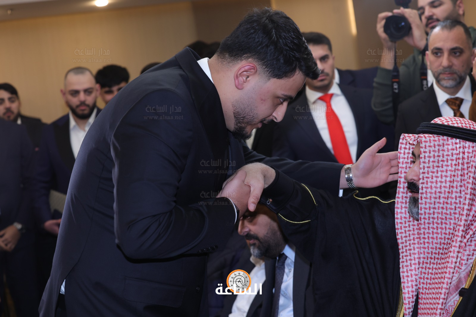 Madar Al-Saa Images 0.309070910236375