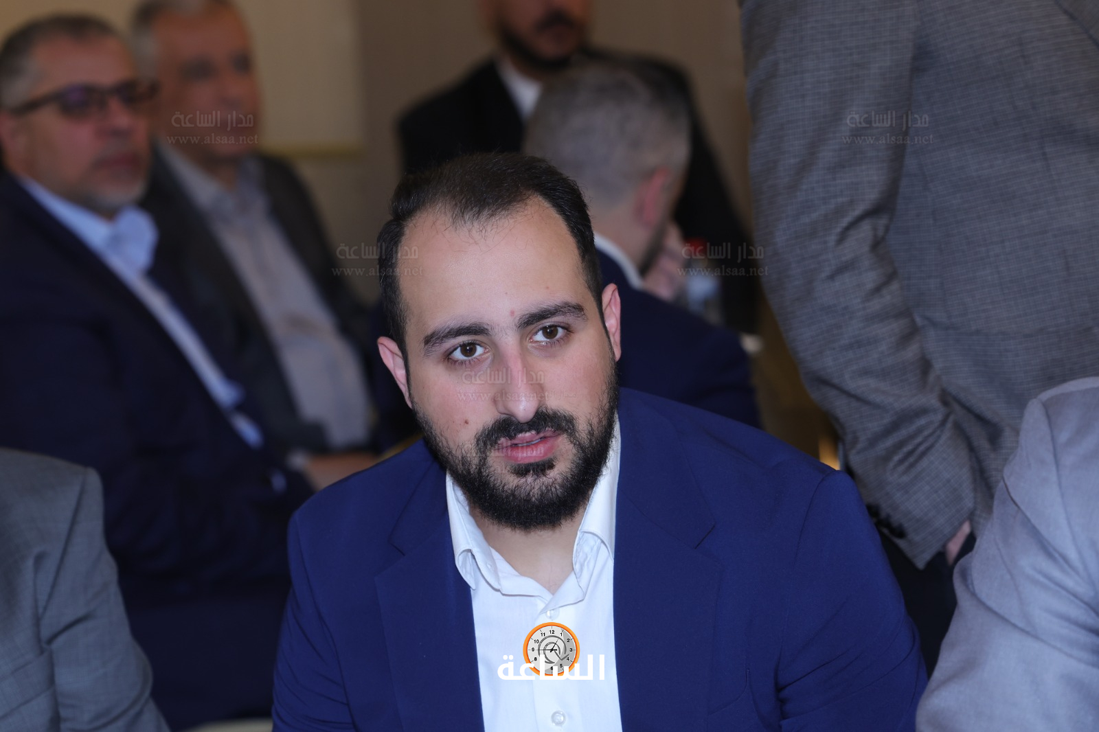 Madar Al-Saa Images 0.9390603459818377