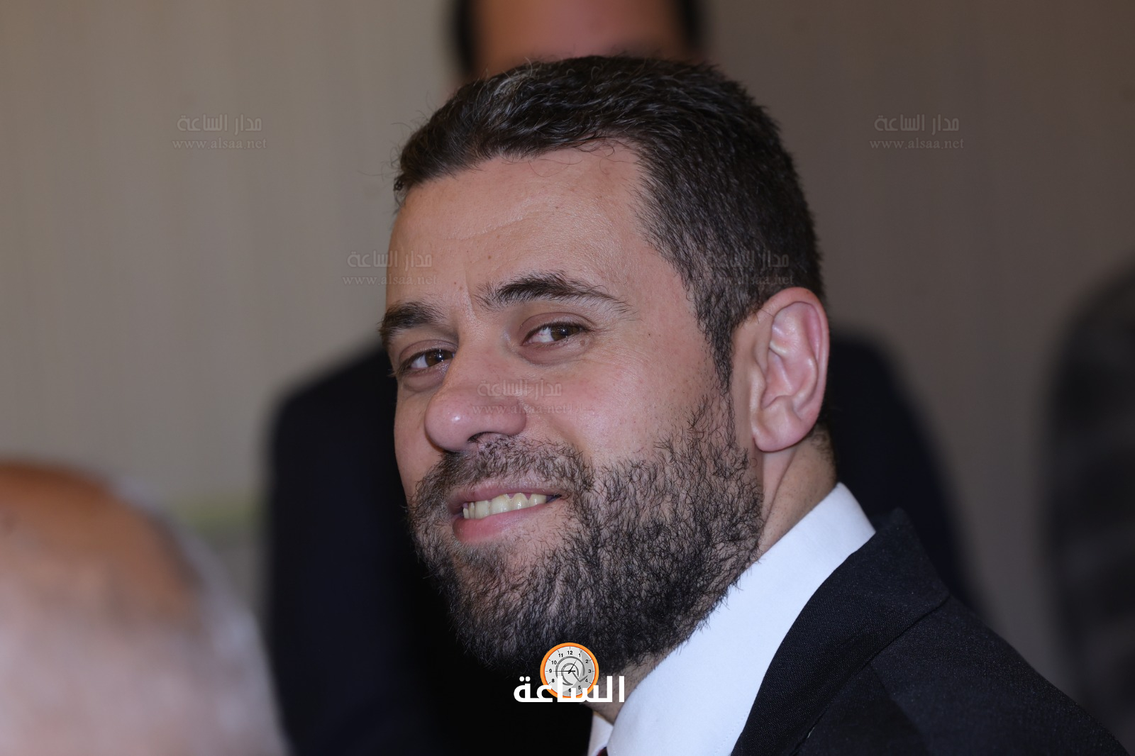 Madar Al-Saa Images 0.45614963139328646