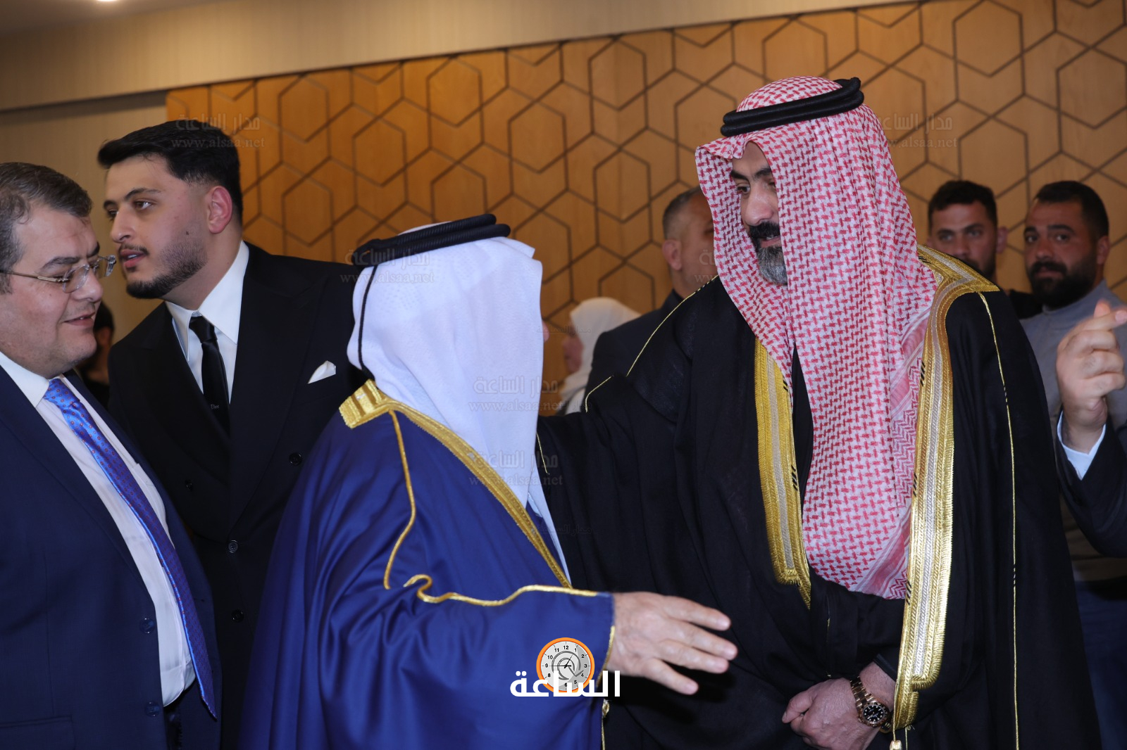 Madar Al-Saa Images 0.04316854926786351