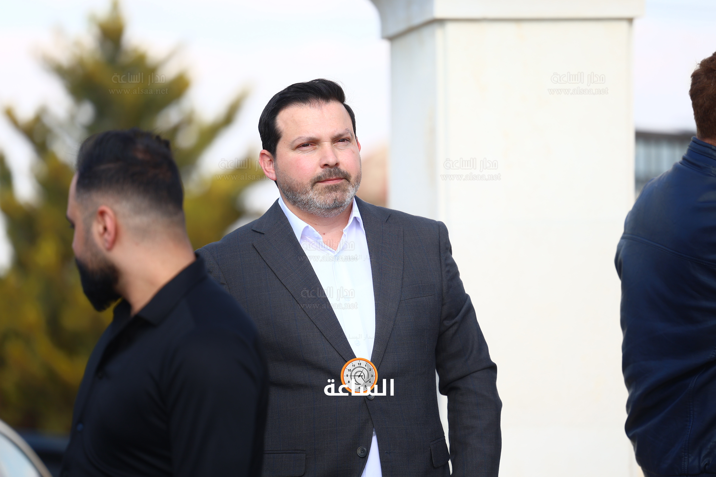 Madar Al-Saa Images 0.1990902953323862