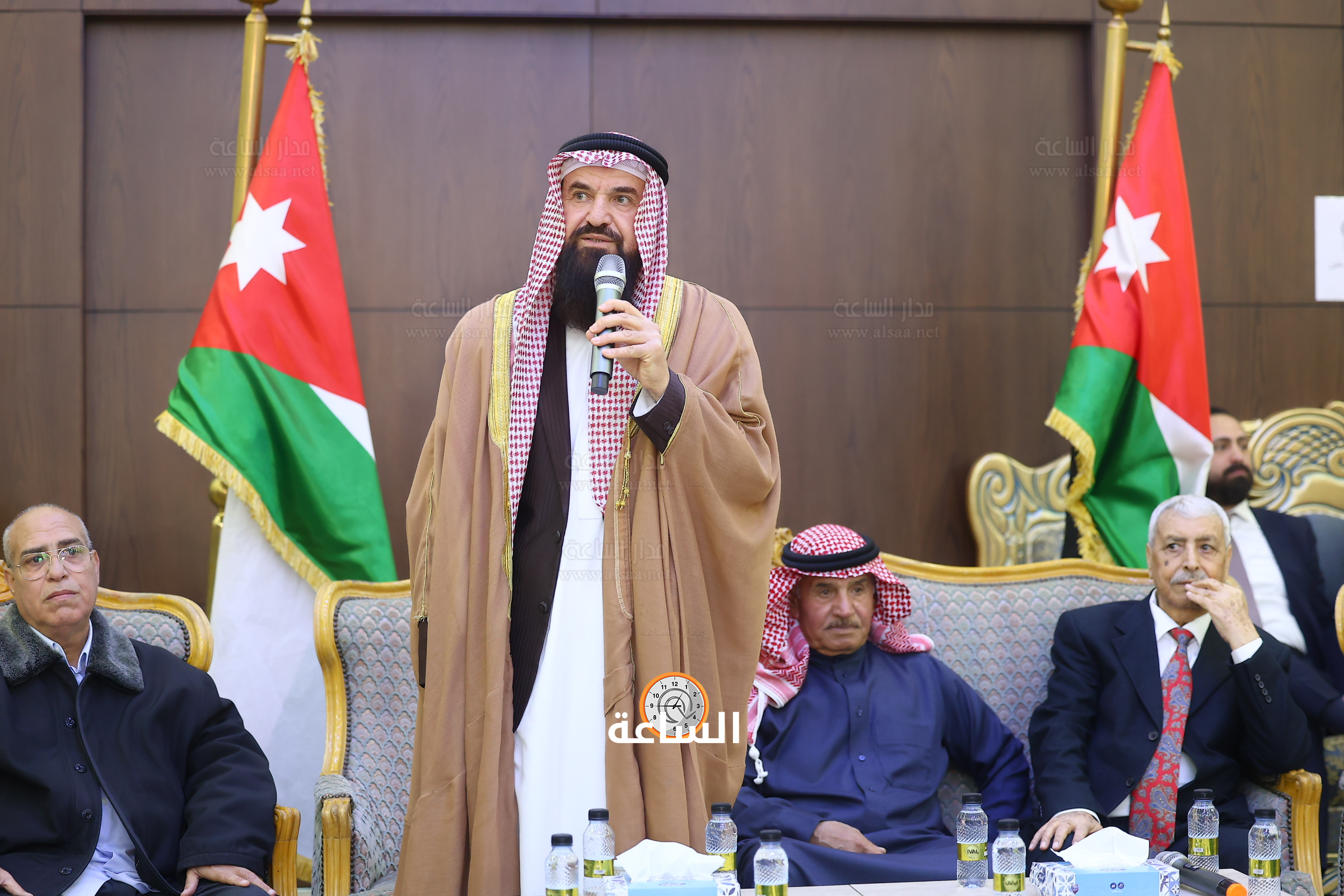 Madar Al-Saa Images 0.29283586641878234