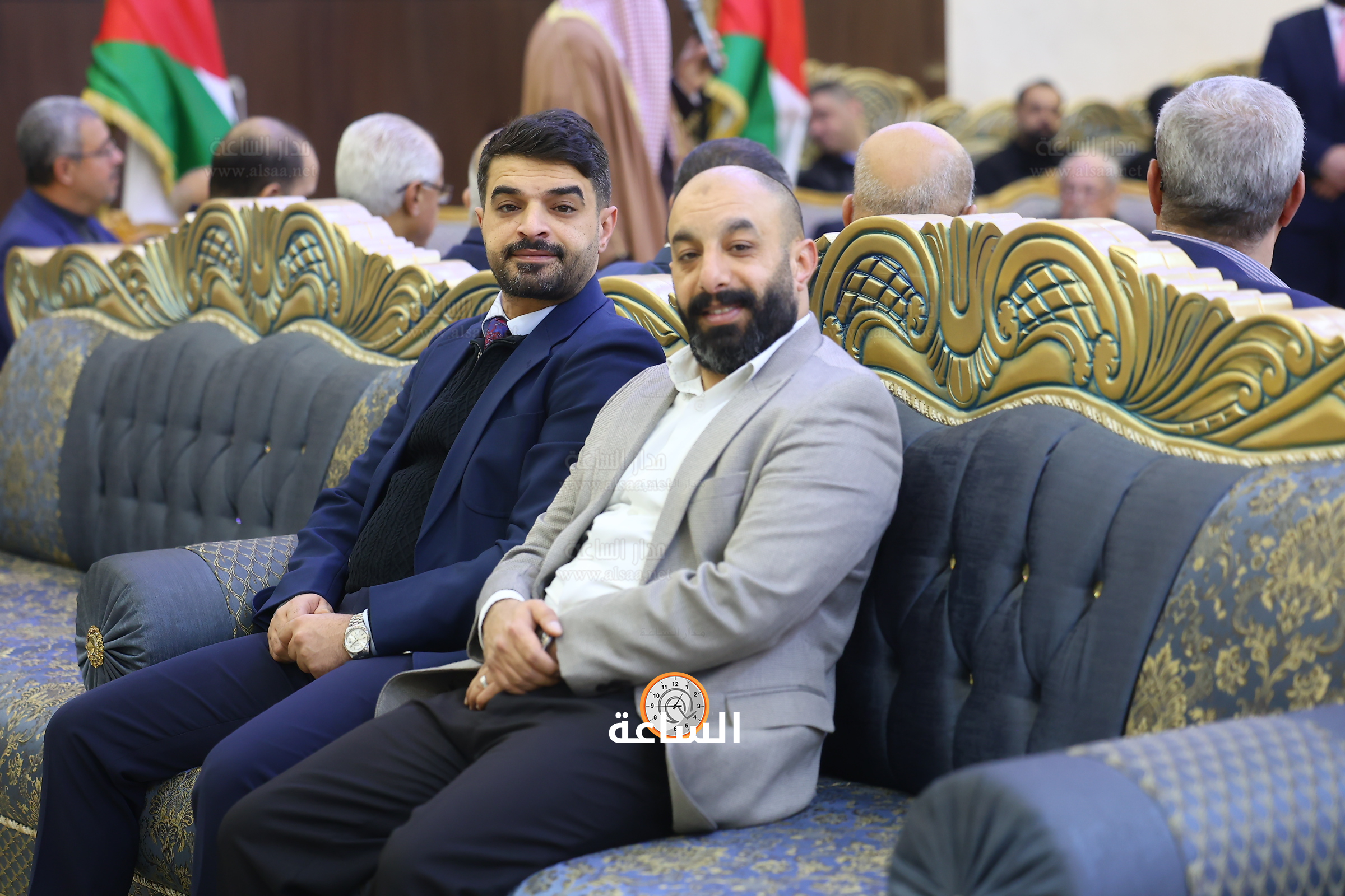 Madar Al-Saa Images 0.7059539861801089