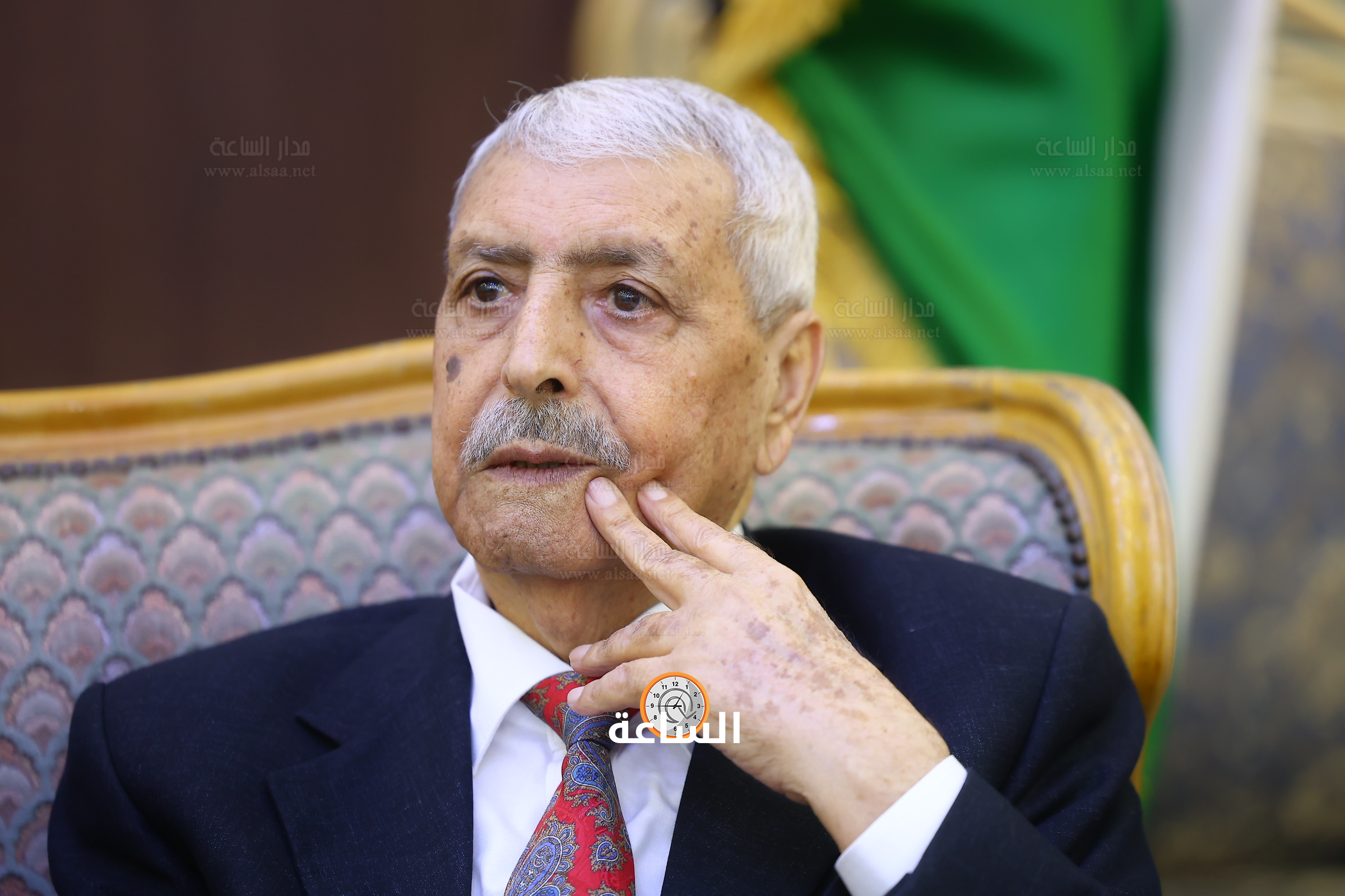 Madar Al-Saa Images 0.9286096768050657