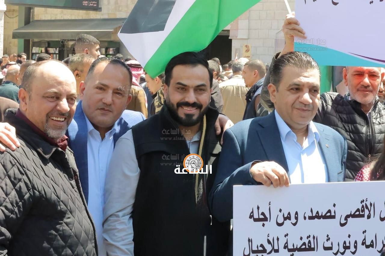 Madar Al-Saa Images 0.6712254123625095