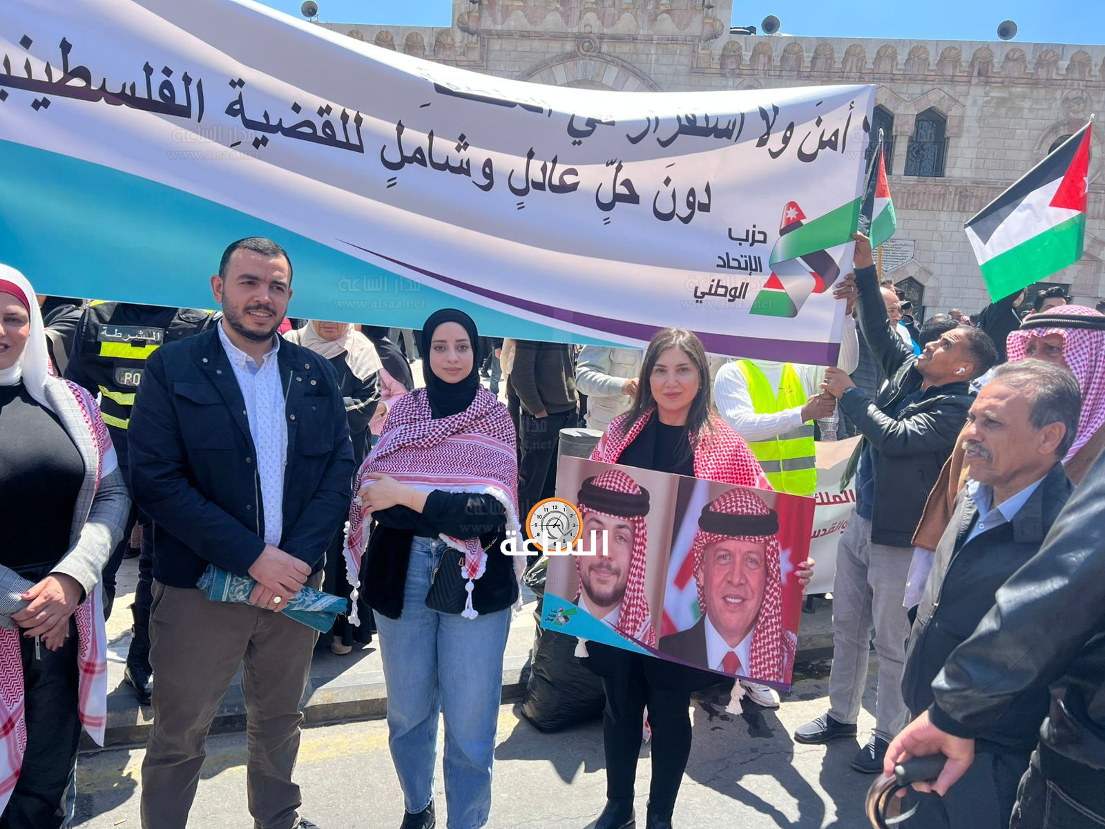 Madar Al-Saa Images 0.3095709323116016