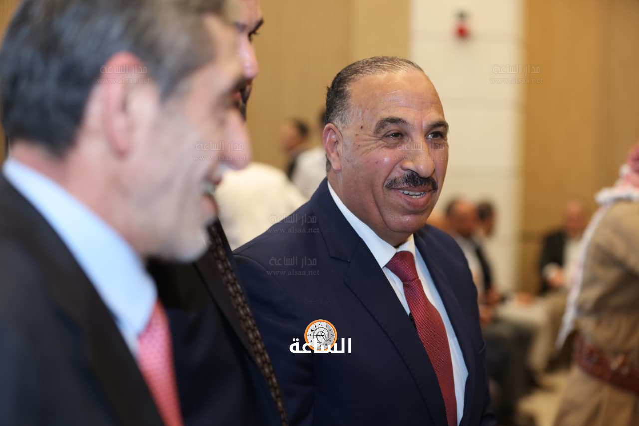 Madar Al-Saa Images 0.8984328782232193