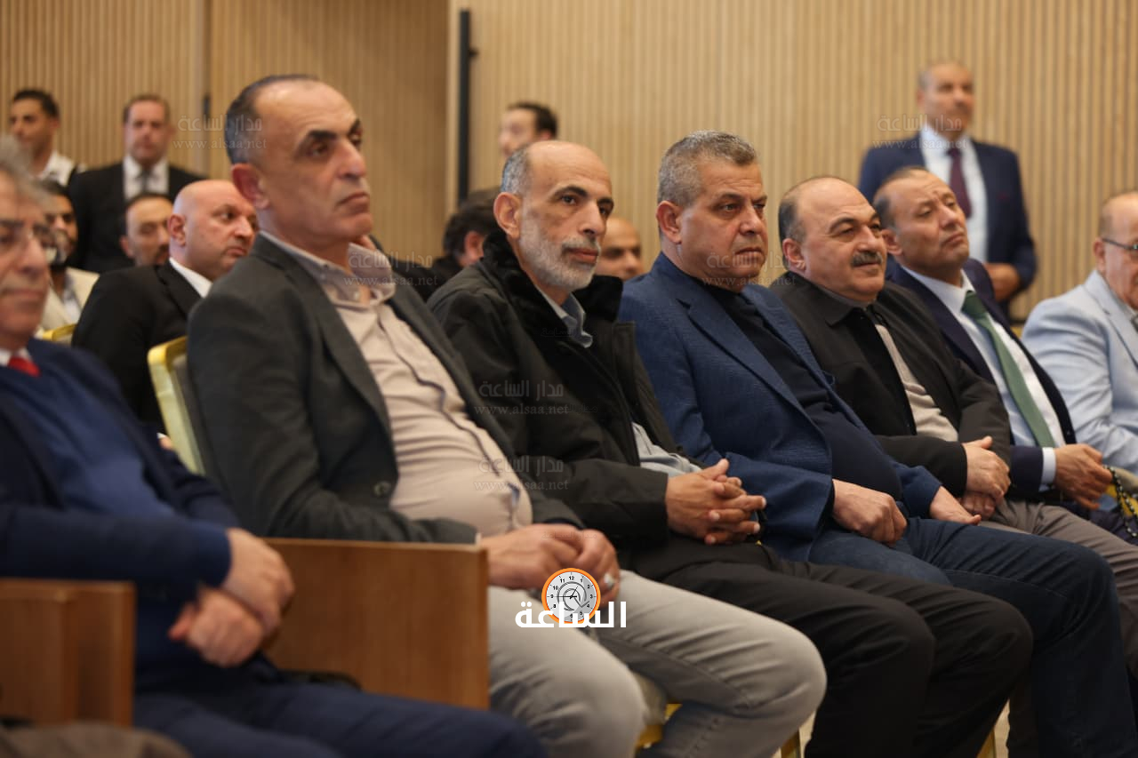 Madar Al-Saa Images 0.7545587823978824