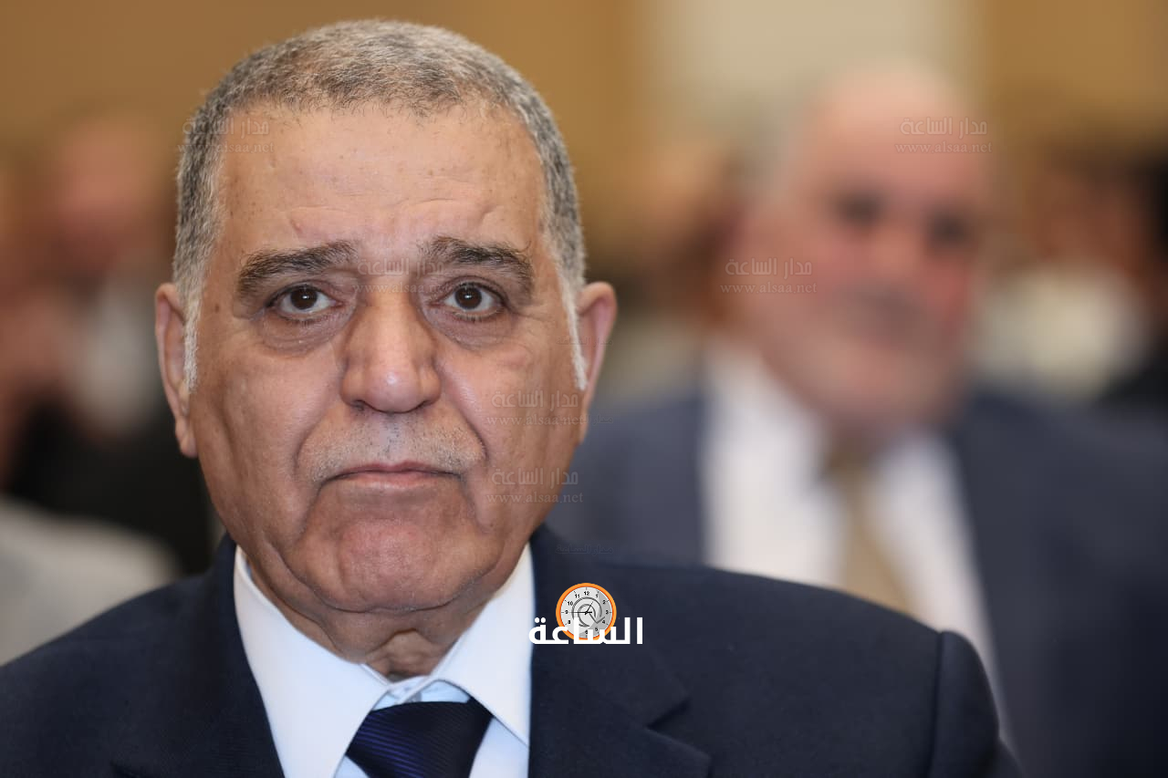 Madar Al-Saa Images 0.9154411673094265