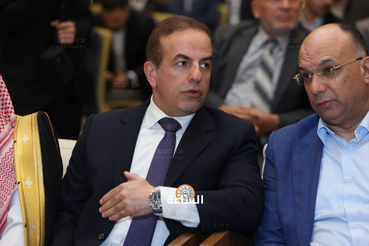 Madar Al-Saa Images 0.5432921500019101