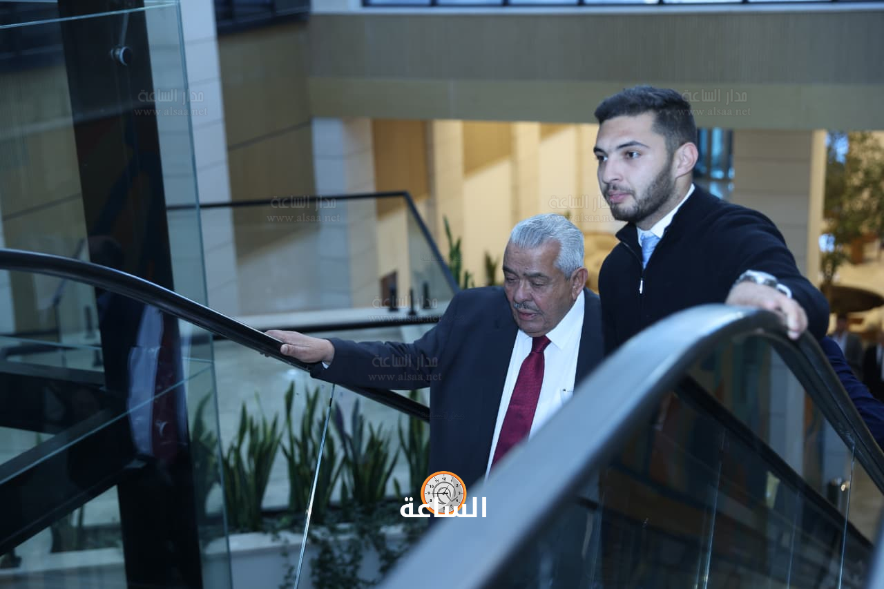 Madar Al-Saa Images 0.8695498842501164