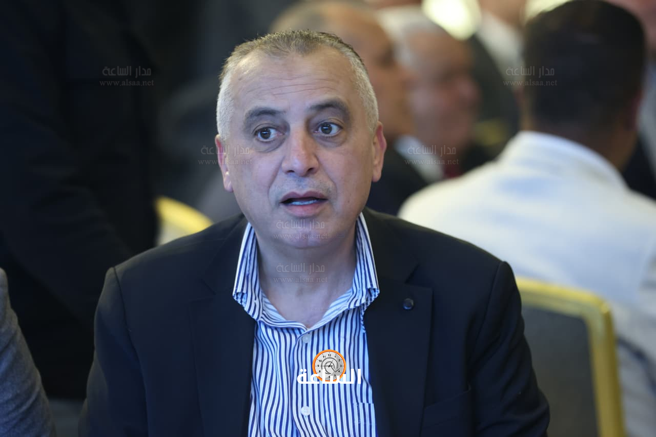 Madar Al-Saa Images 0.6212346316915184