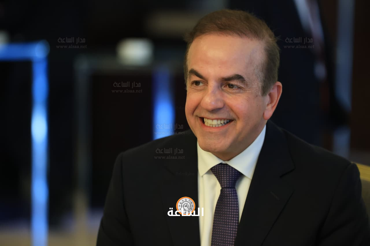 Madar Al-Saa Images 0.8234979810297949