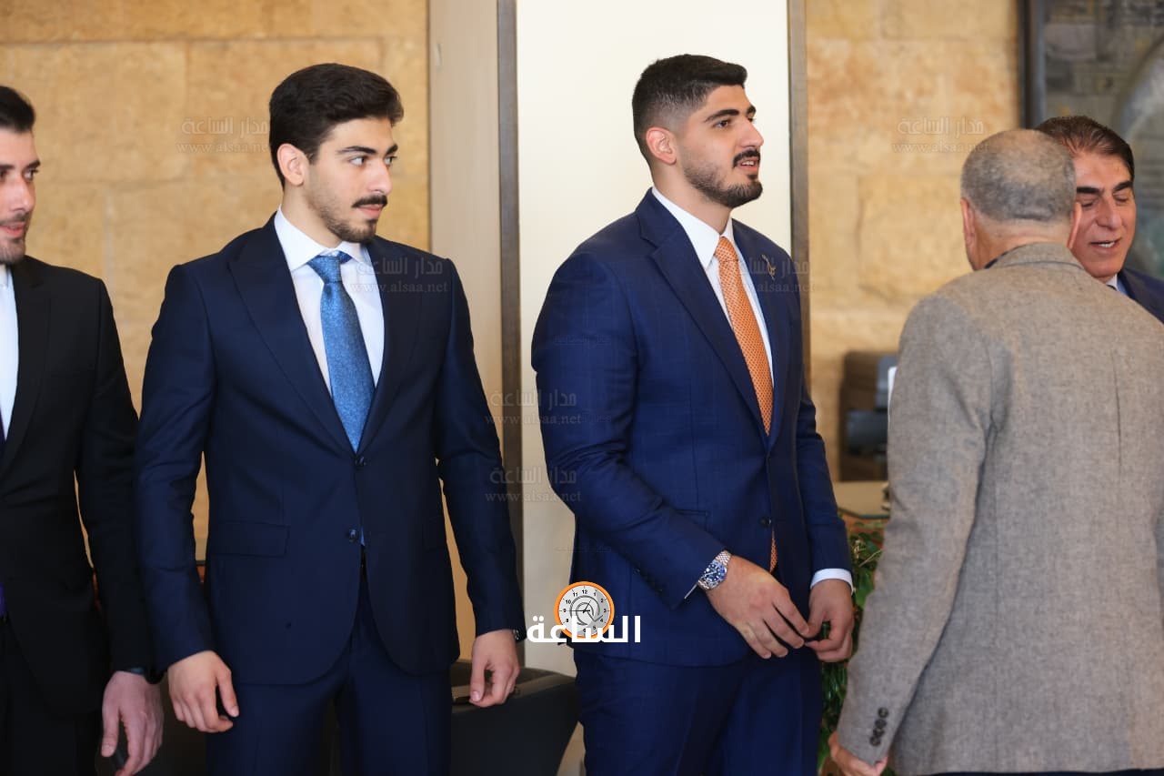 Madar Al-Saa Images 0.32425976075634444