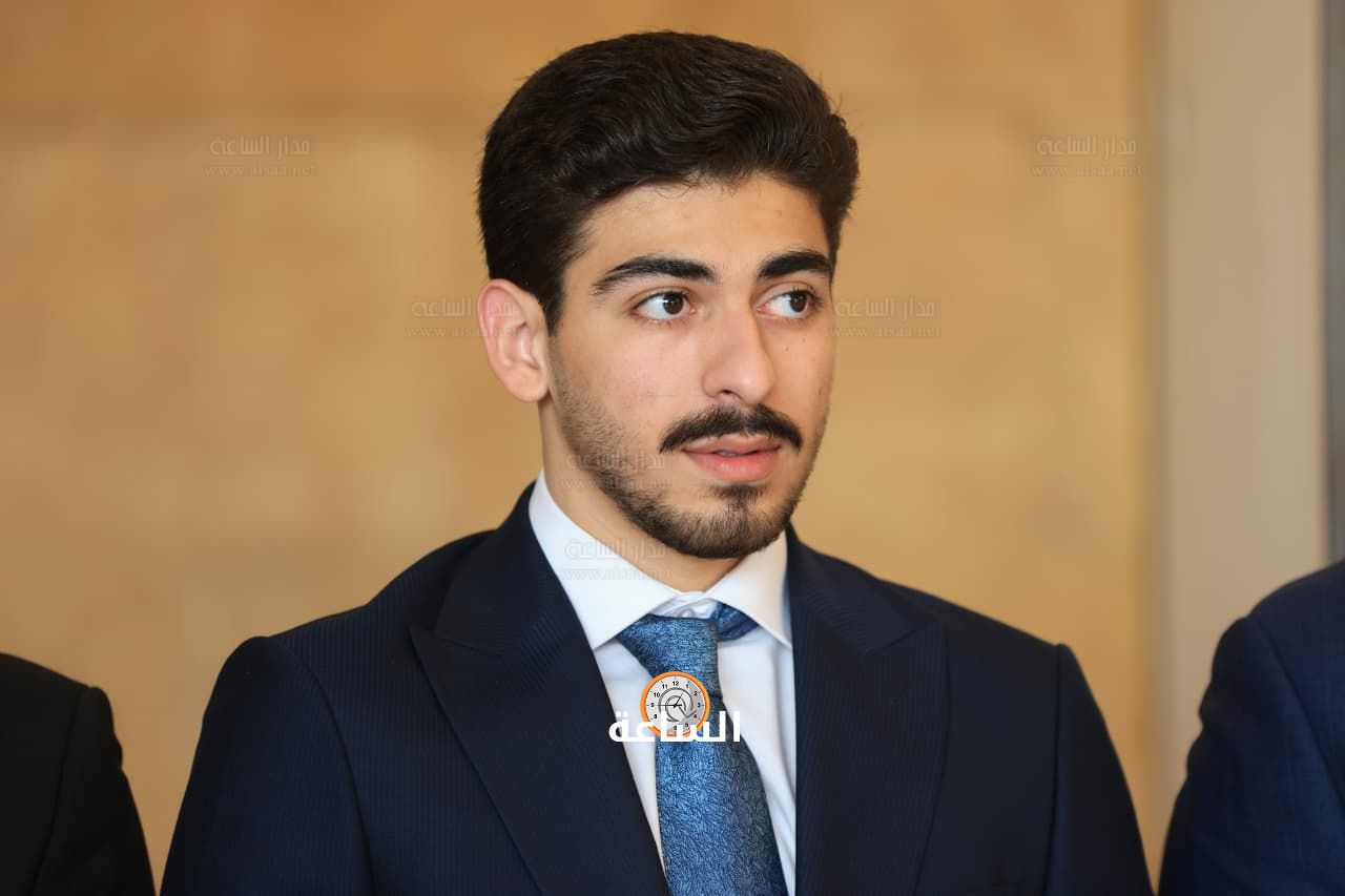 Madar Al-Saa Images 0.9838179145213297