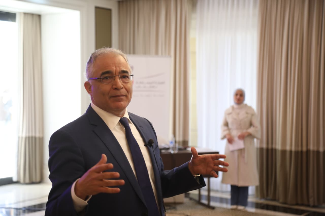 Madar Al-Saa Images 0.983293666409432