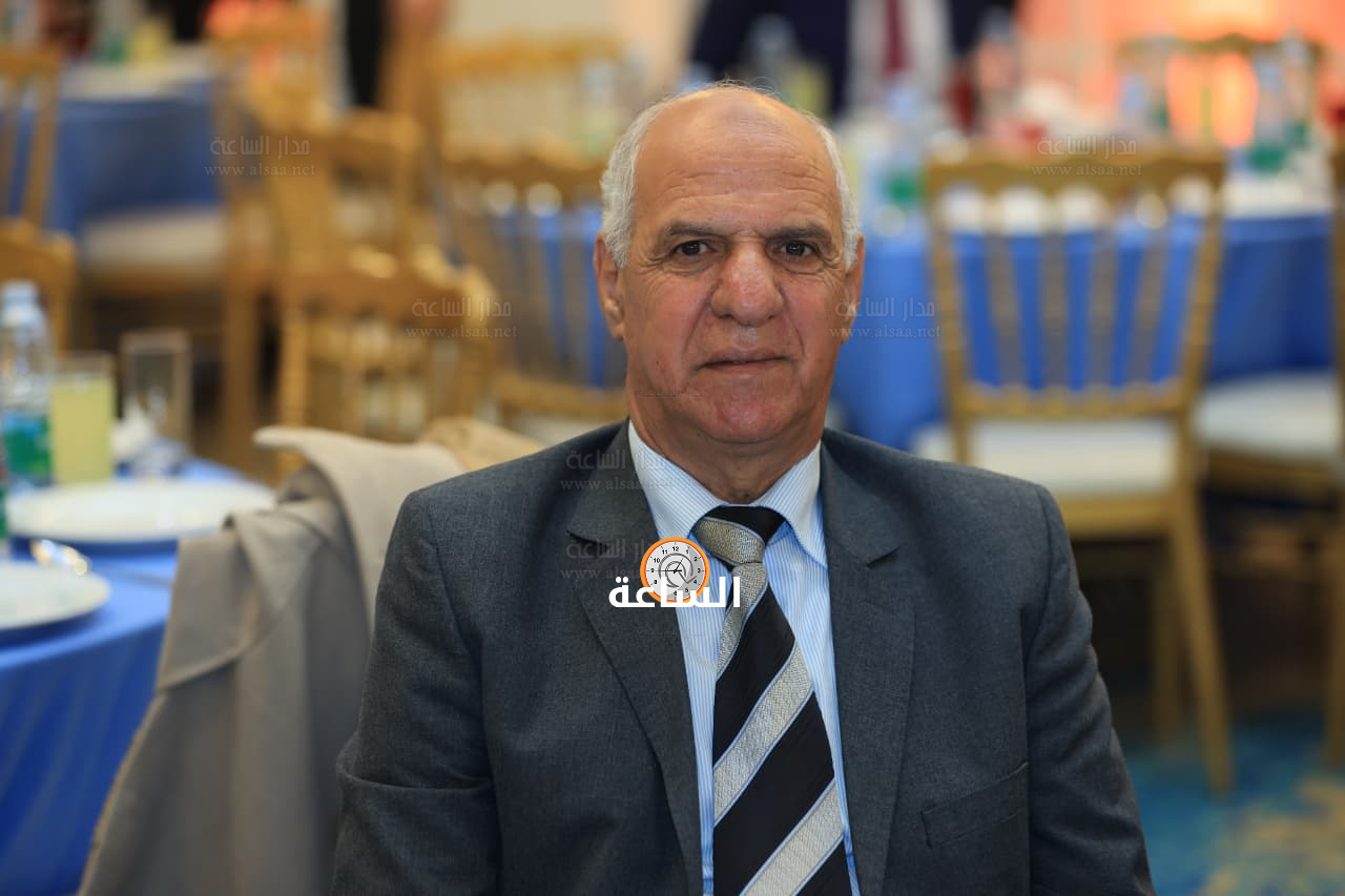 Madar Al-Saa Images 0.8756706191084905