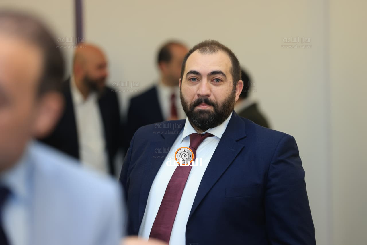 Madar Al-Saa Images 0.2500434063237259