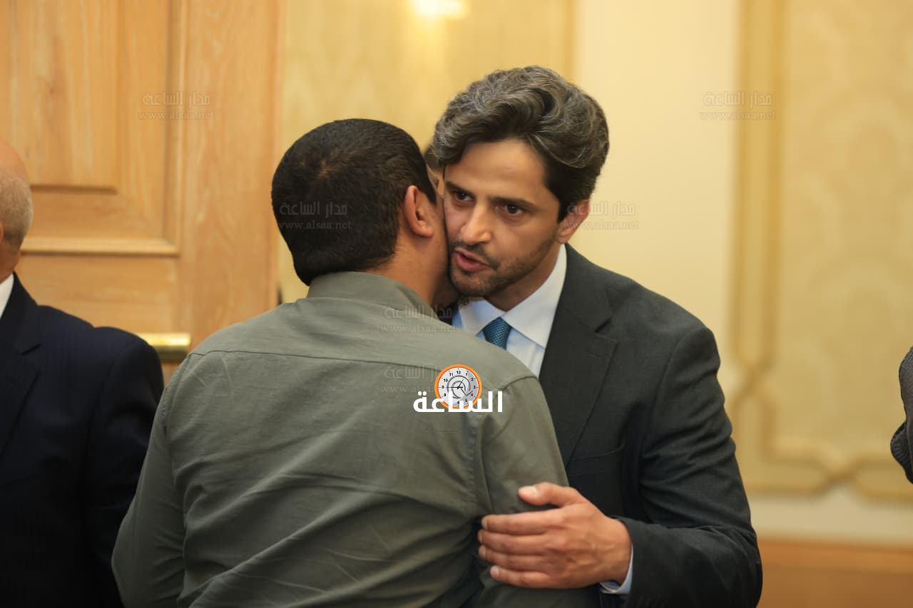 Madar Al-Saa Images 0.8402256586103398