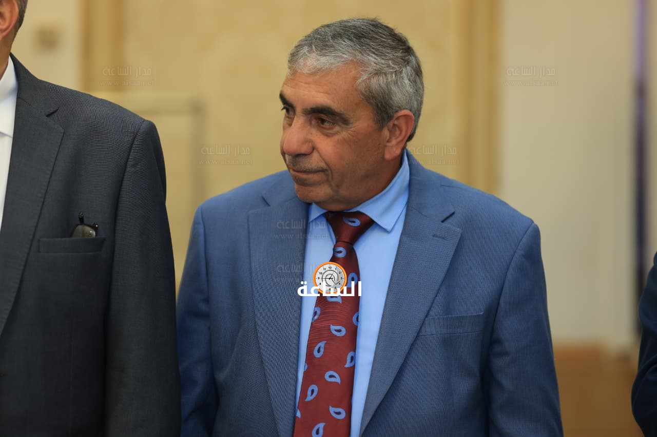 Madar Al-Saa Images 0.5719032819850781