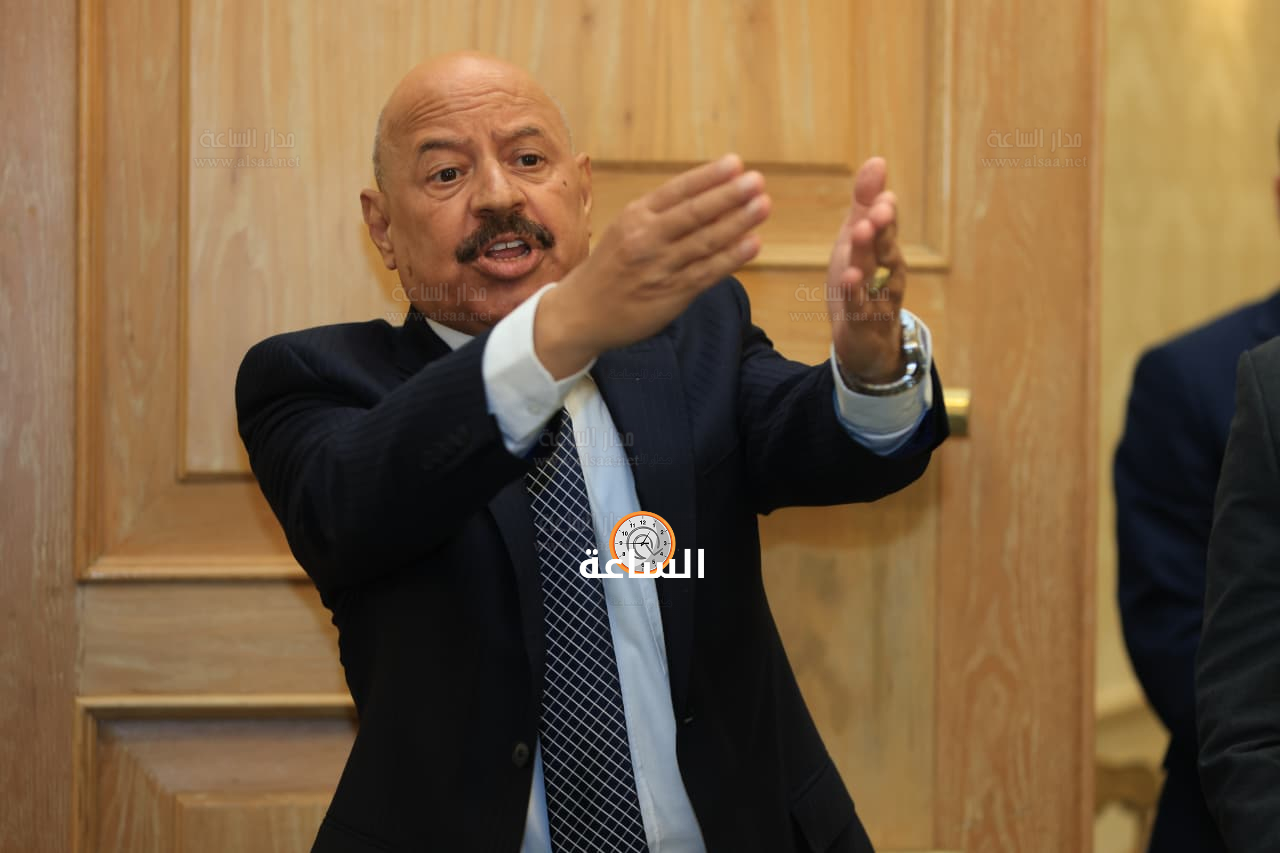 Madar Al-Saa Images 0.3554836487929459