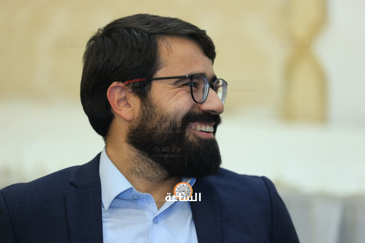 Madar Al-Saa Images 0.39757434811533576