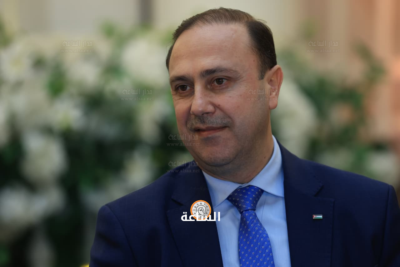 Madar Al-Saa Images 0.18834951415725043