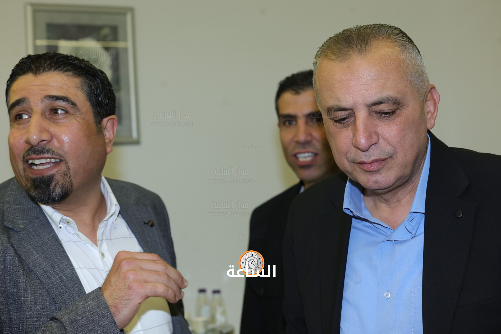 Madar Al-Saa Images 0.49382835610083453