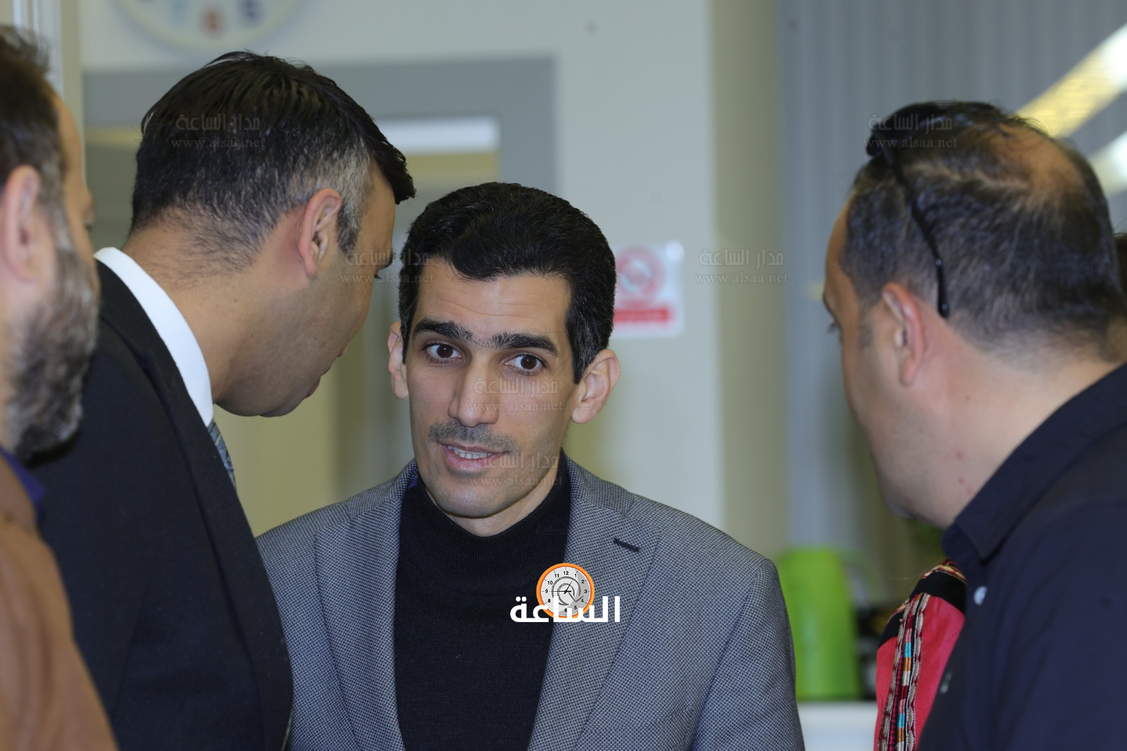 Madar Al-Saa Images 0.01529403171601984