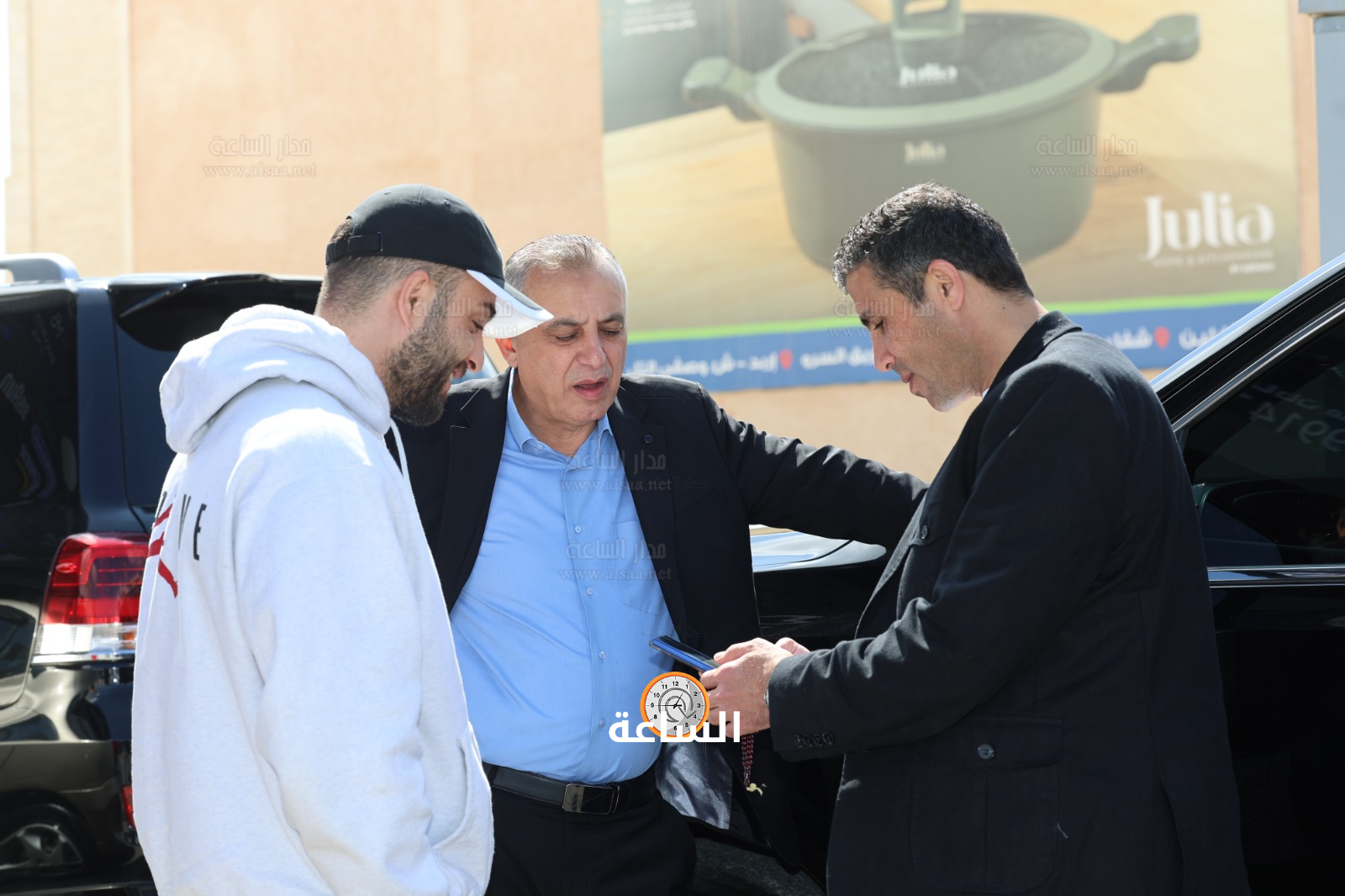 Madar Al-Saa Images 0.845653678930535