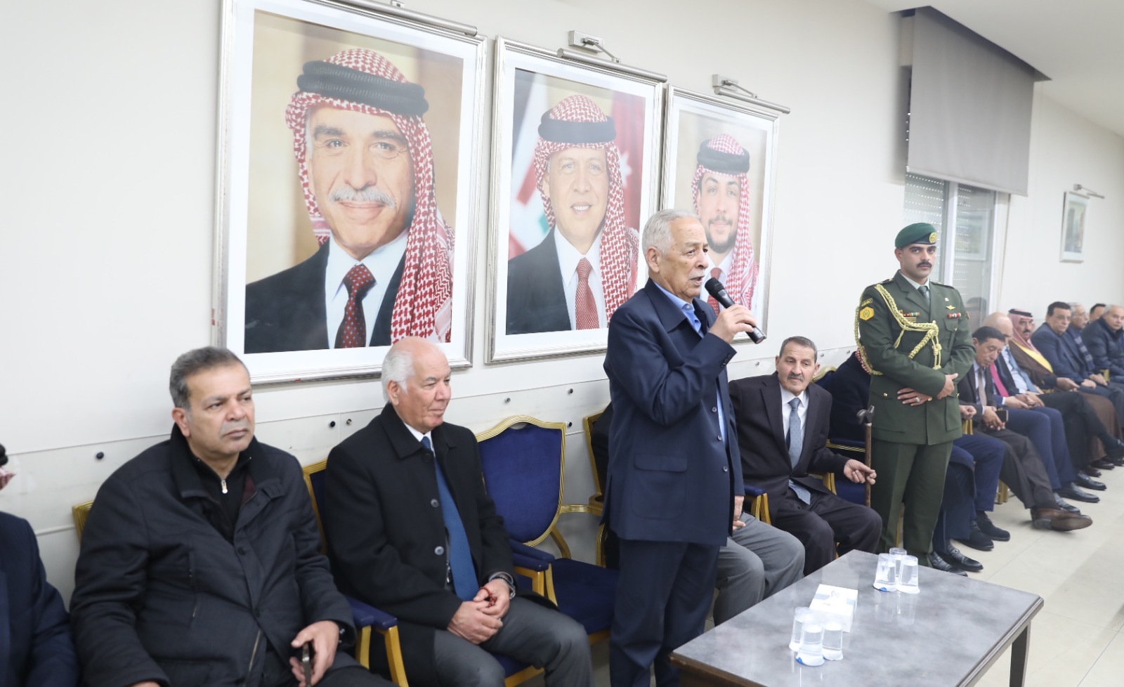 Madar Al-Saa Images 0.4622817411267477