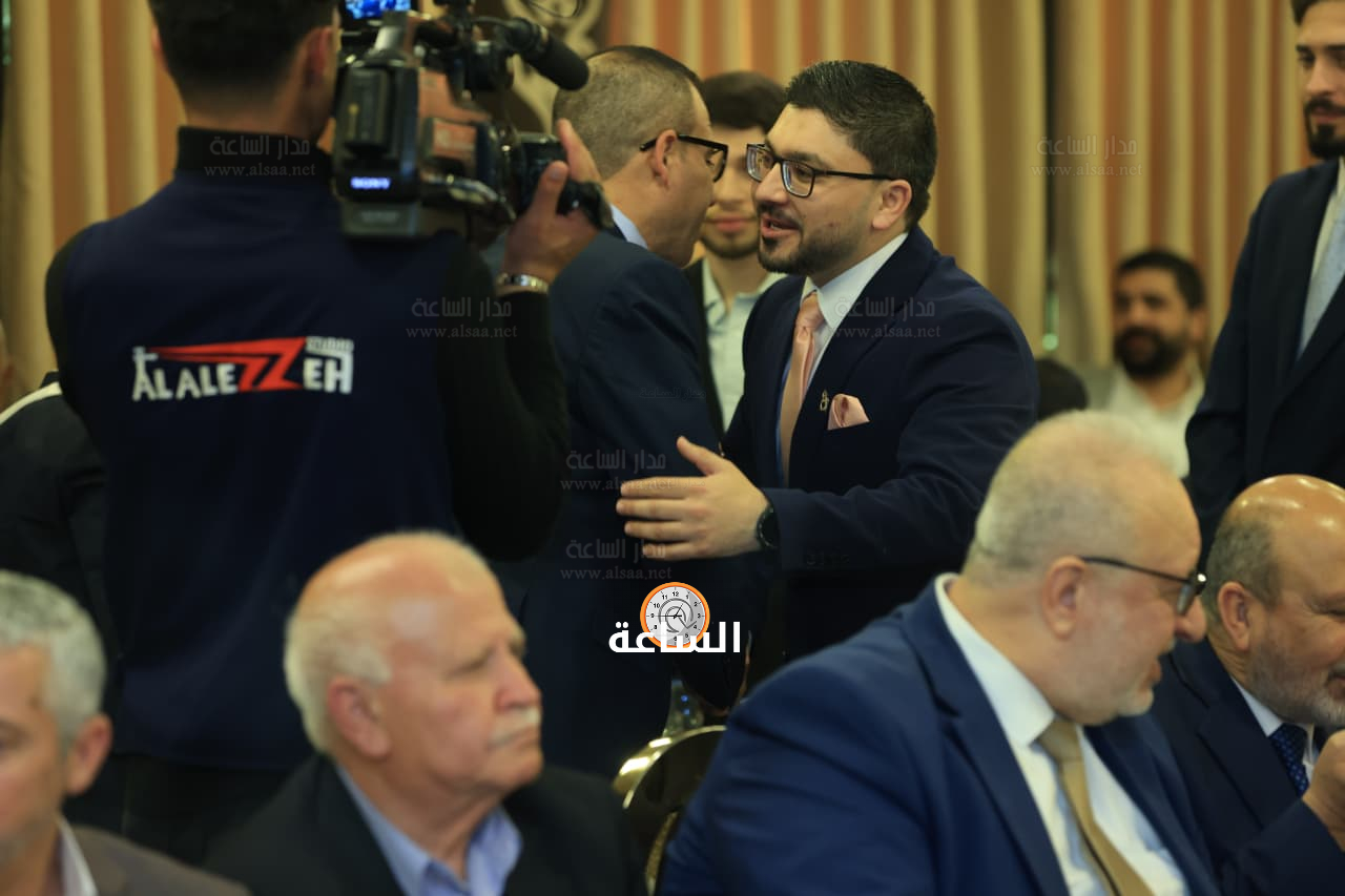 Madar Al-Saa Images 0.8517371657246635