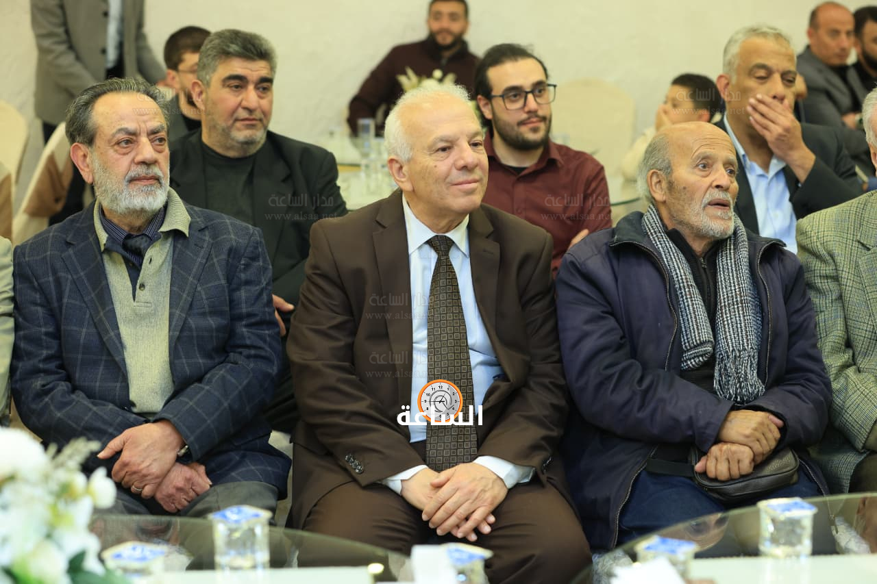 Madar Al-Saa Images 0.16330320943246734