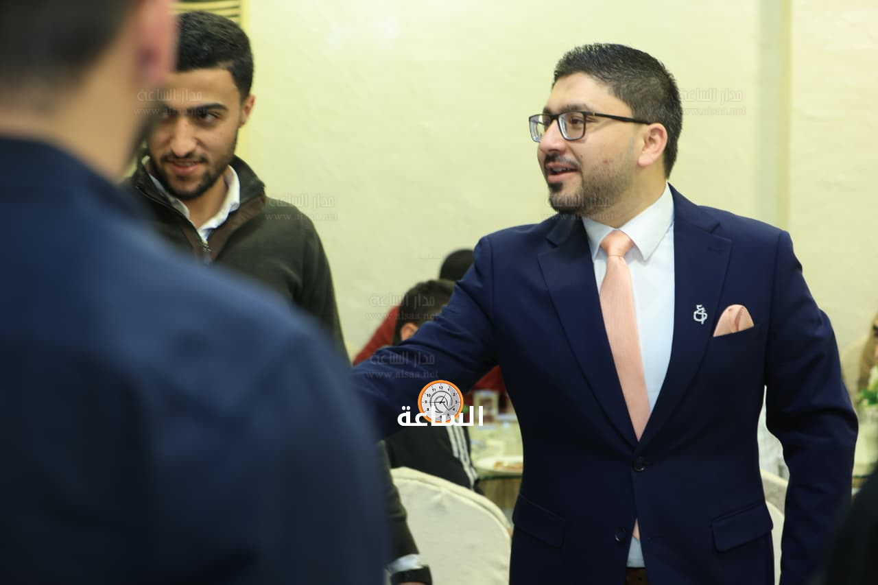 Madar Al-Saa Images 0.04320370323752887