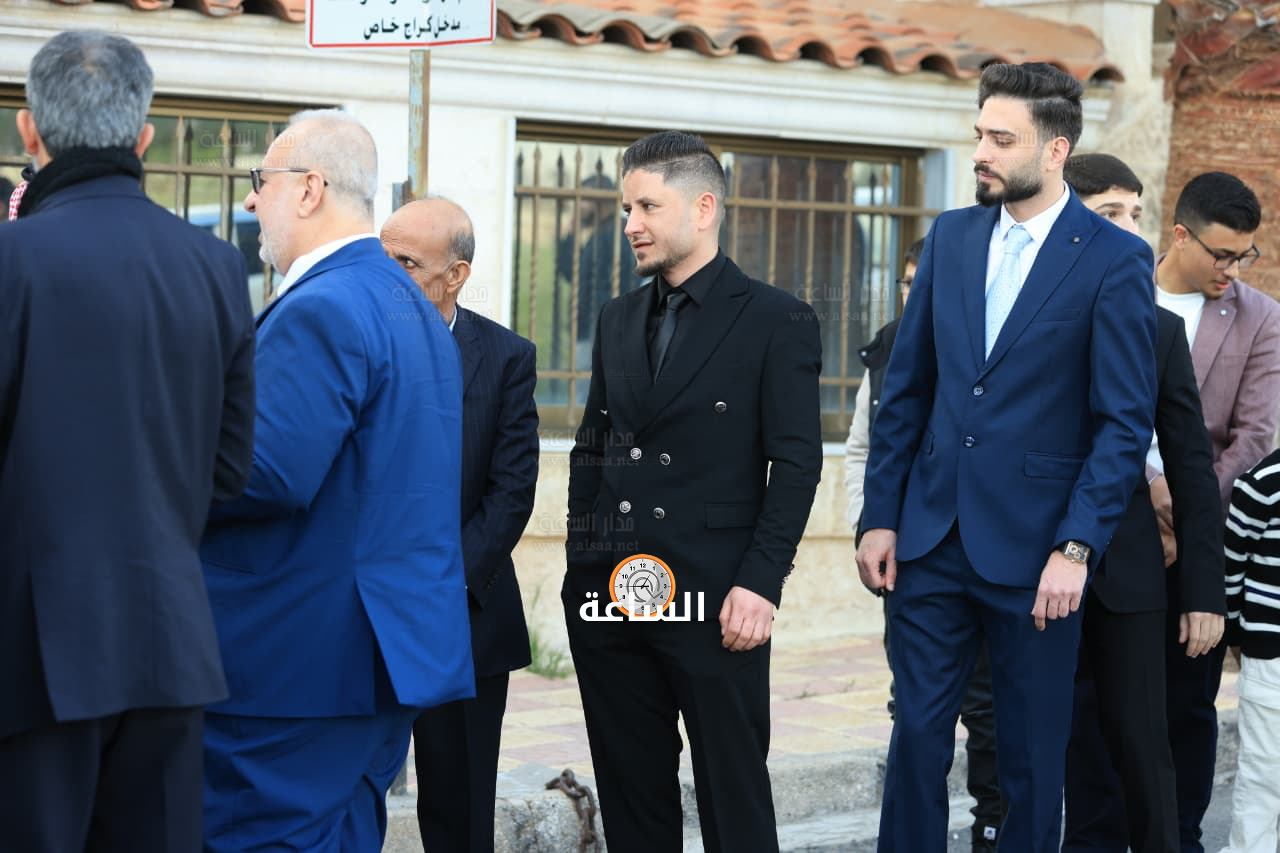 Madar Al-Saa Images 0.4921165901955231