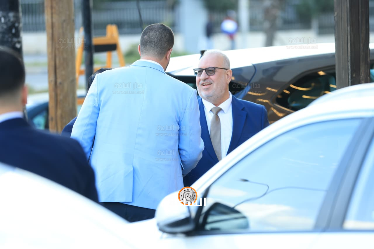 Madar Al-Saa Images 0.0006231419732719568