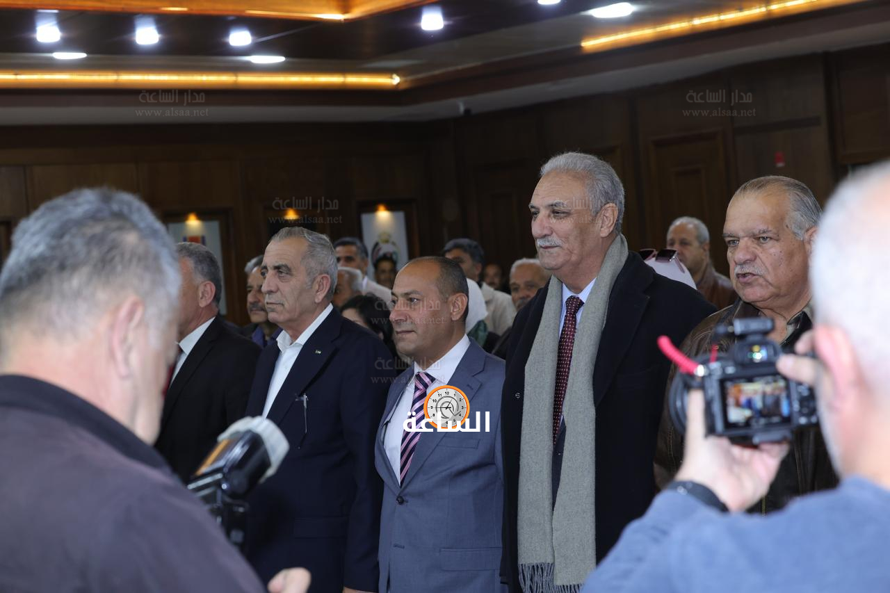 Madar Al-Saa Images 0.23284595578969192