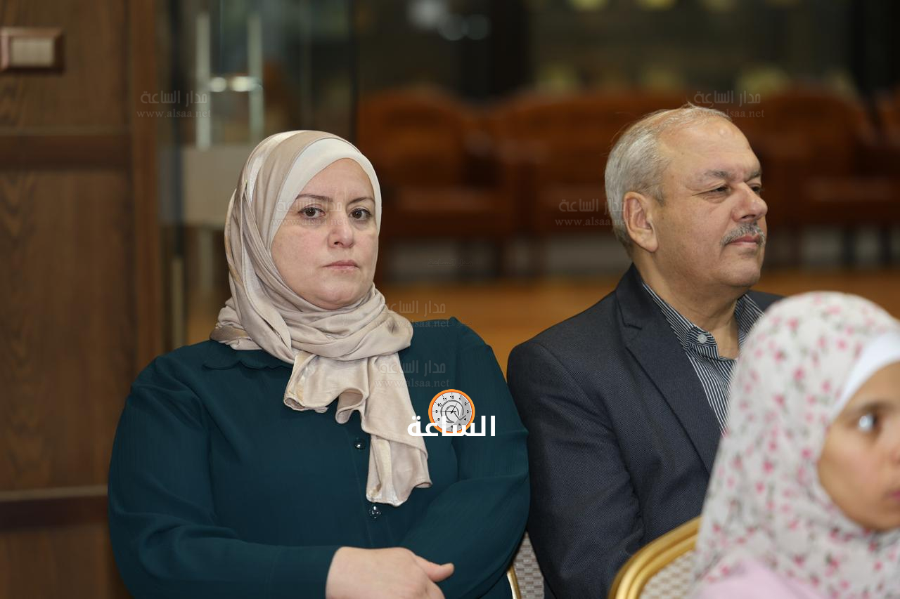 Madar Al-Saa Images 0.8138152575649974