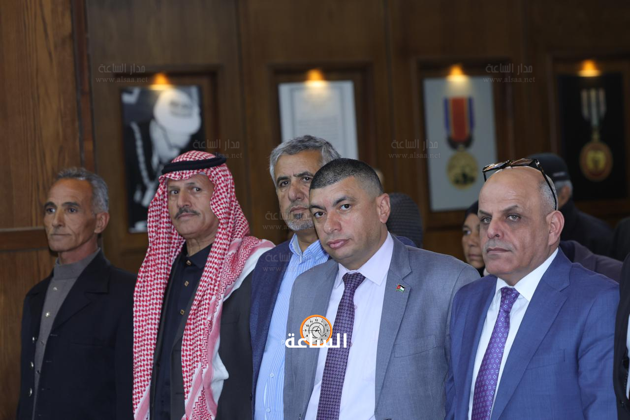 Madar Al-Saa Images 0.7266487466068097