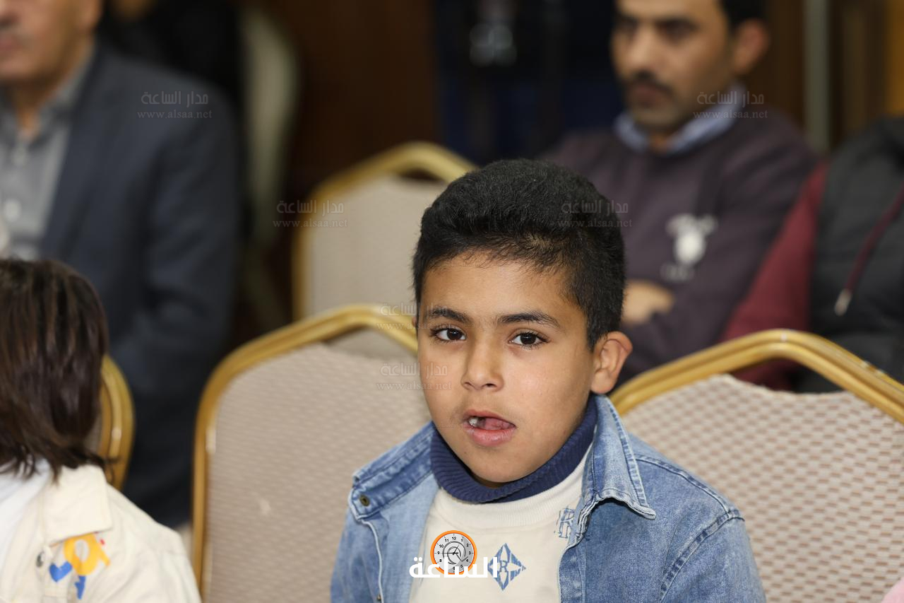 Madar Al-Saa Images 0.6476101053349352