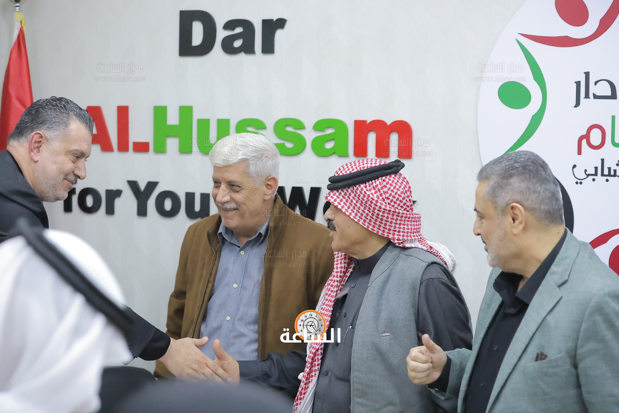 Madar Al-Saa Images 0.19502918082960763