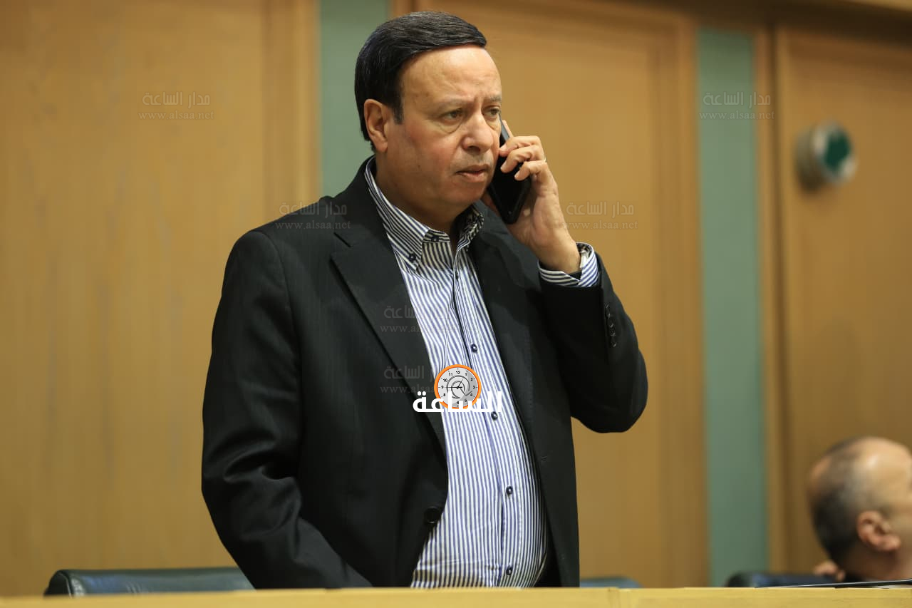 Madar Al-Saa Images 0.13323093158801003