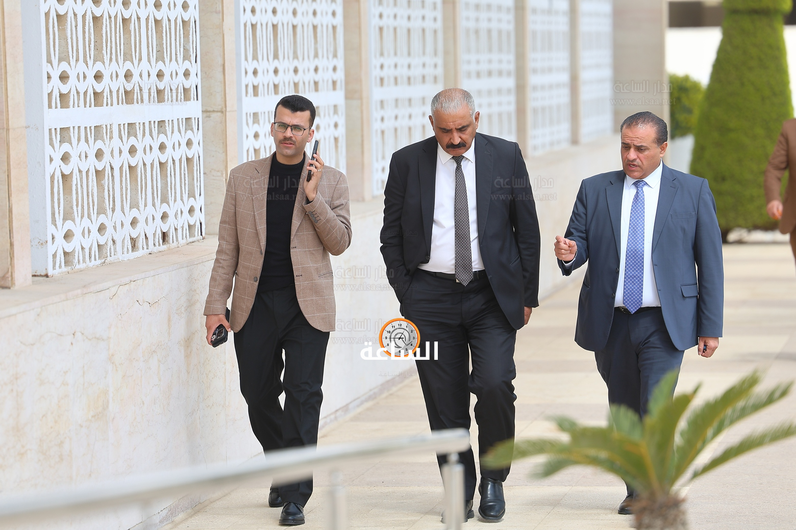 Madar Al-Saa Images 0.769918592461469