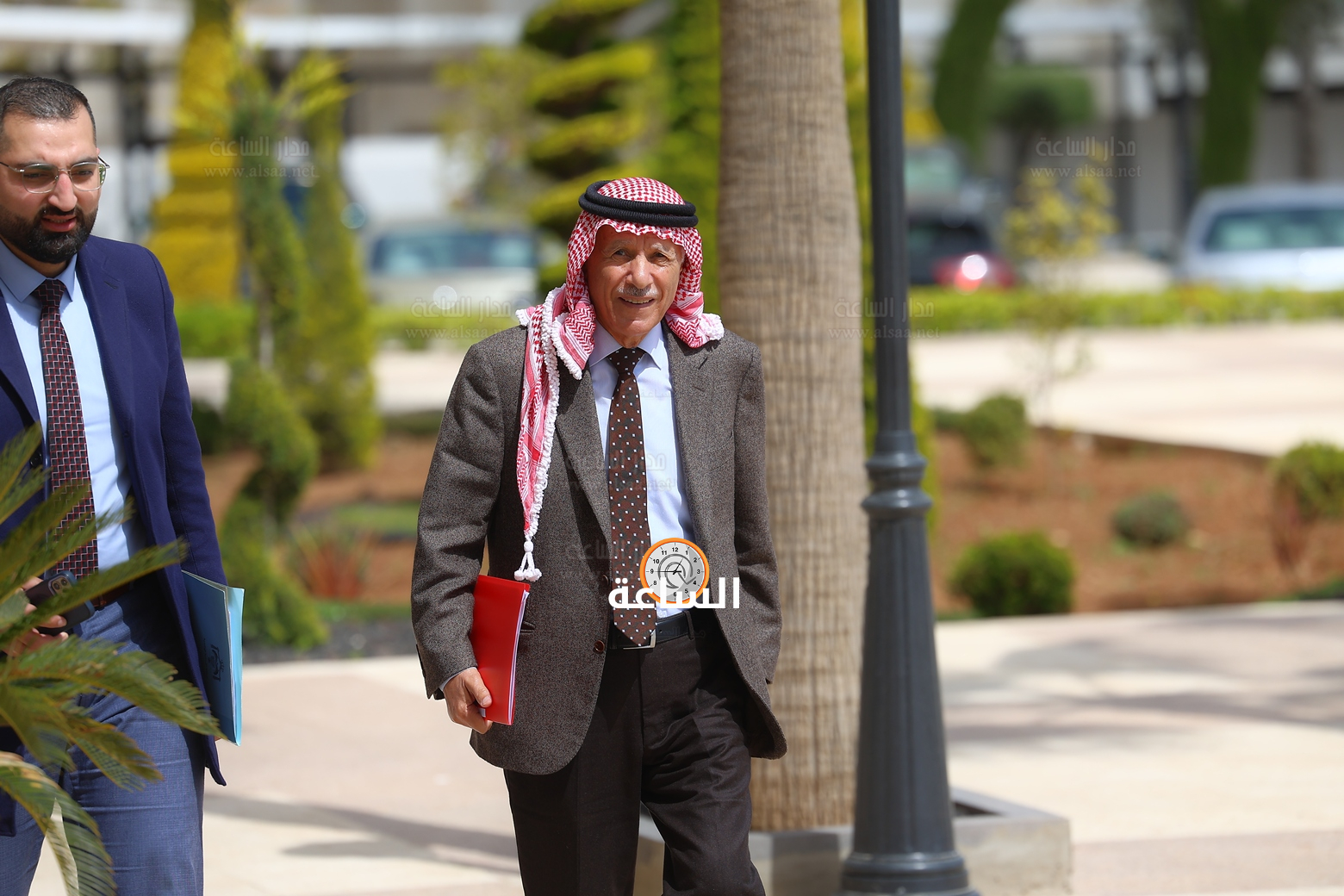 Madar Al-Saa Images 0.7269853346992637