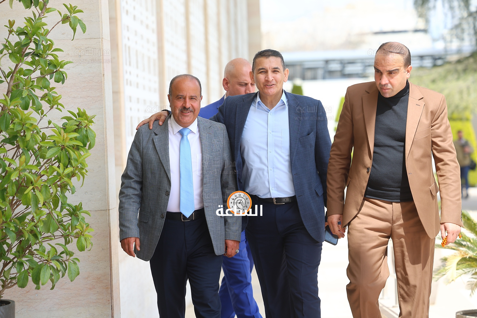 Madar Al-Saa Images 0.438497760423617