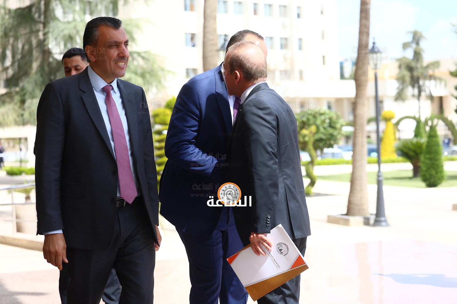 Madar Al-Saa Images 0.27255454729621875