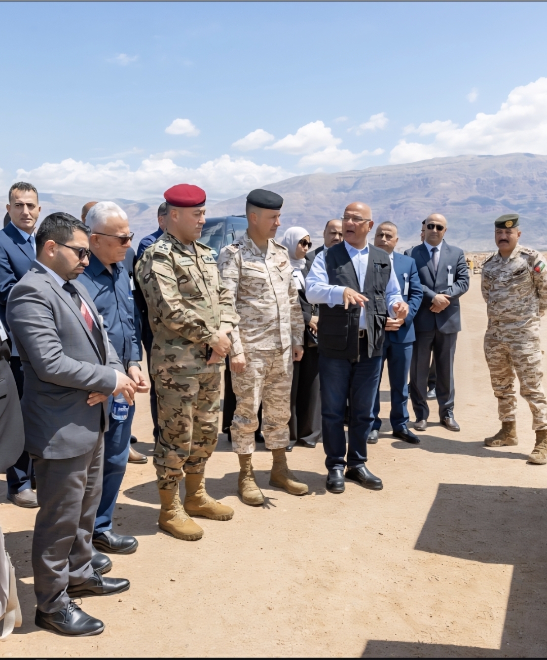 Madar Al-Saa Images 0.8532365768273641